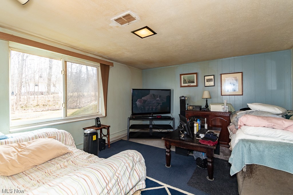 8365 N Locust Drive Kirtland OH 44094