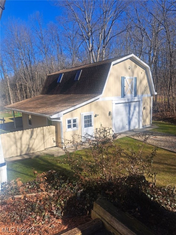 8365 N Locust Drive Kirtland OH 44094