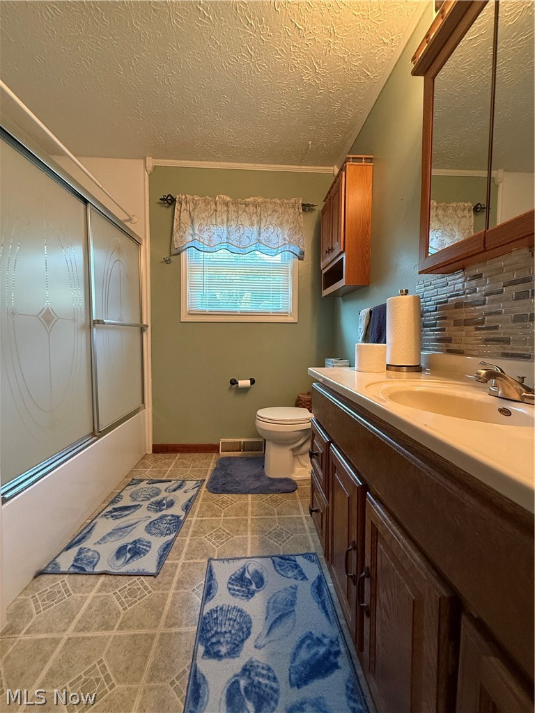 24561 County Road 24 Coshocton OH 43812