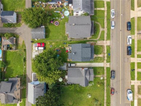 3210 9th Street SW Canton OH 44710