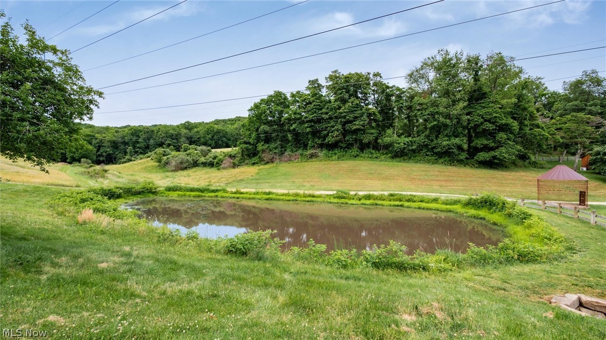 2665 Sub Station Road NE New Philadelphia OH 44663