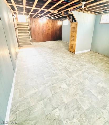 802 Sherlock Place NE Canton OH 44714