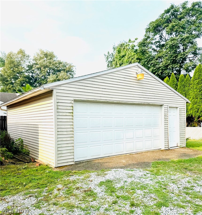 802 Sherlock Place NE Canton OH 44714