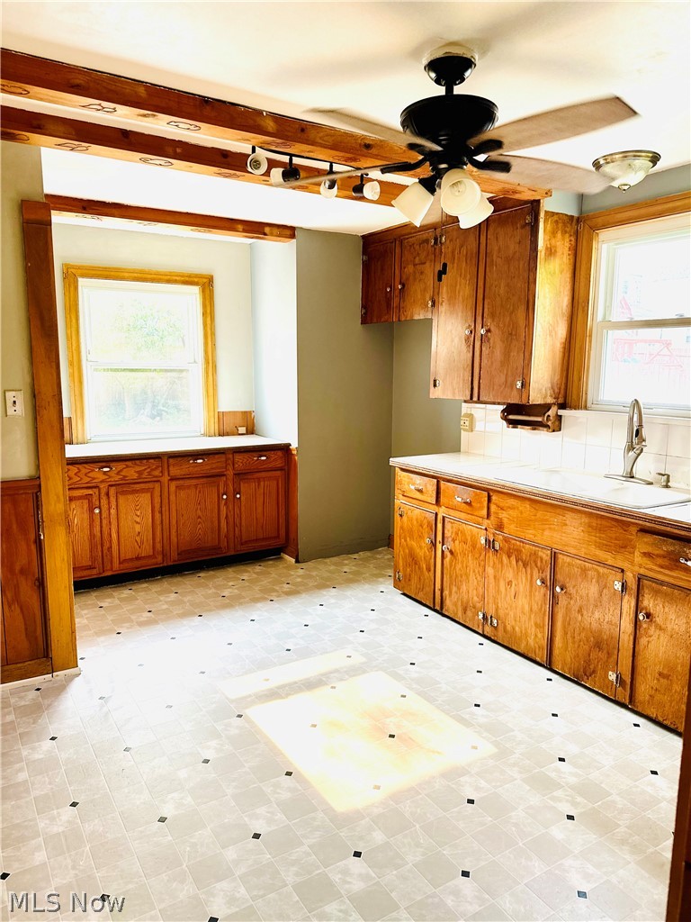 802 Sherlock Place NE Canton OH 44714