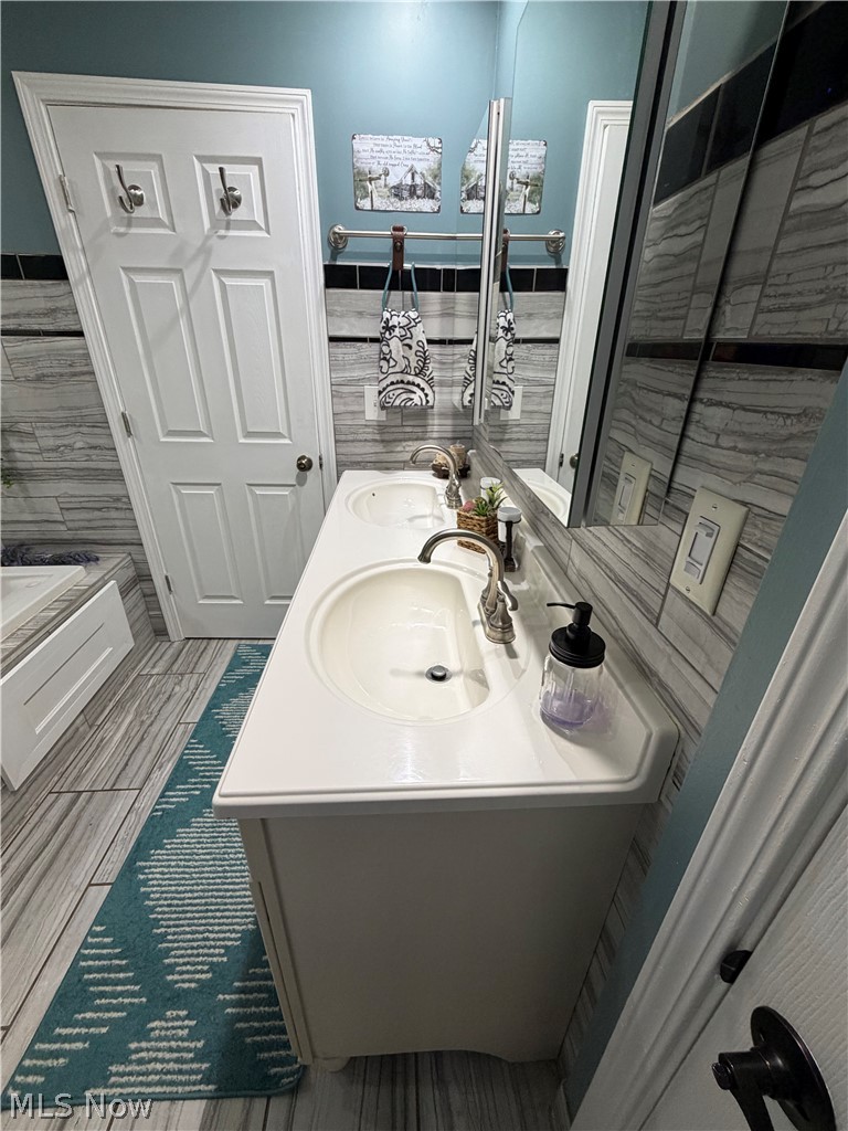 12197 Melody Lane Grafton OH 44044