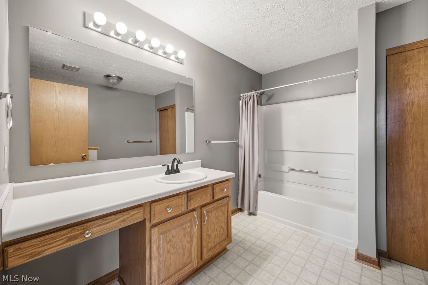 19751 Mcgavern Road Salineville OH 43945