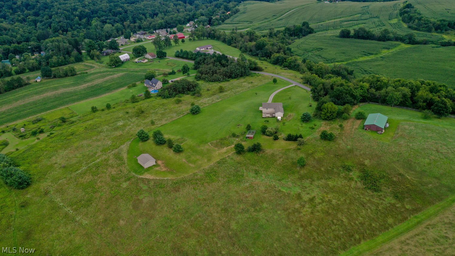 19751 Mcgavern Road Salineville OH 43945