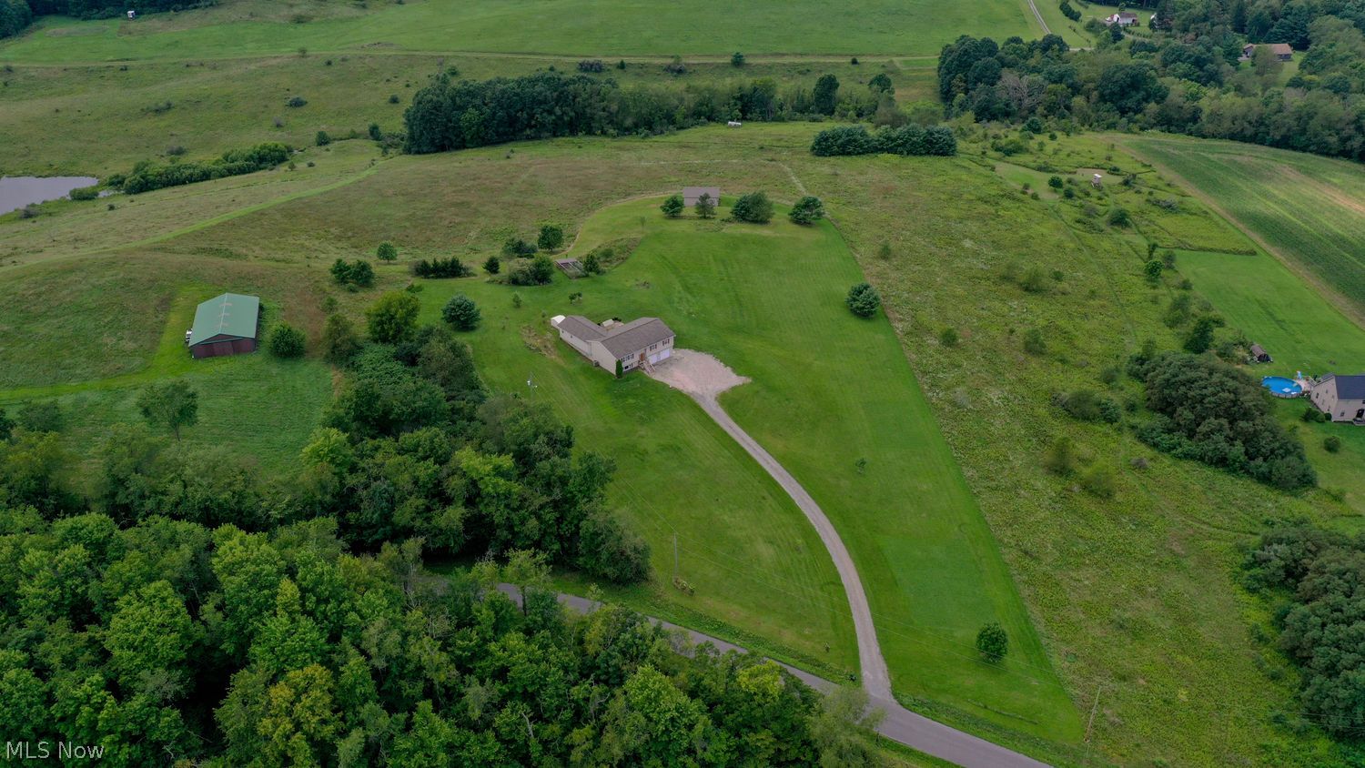 19751 Mcgavern Road Salineville OH 43945