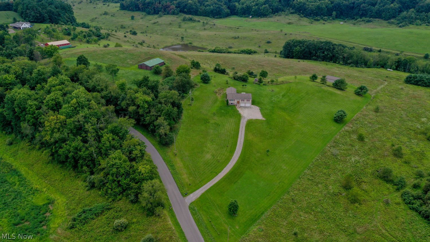 19751 Mcgavern Road Salineville OH 43945