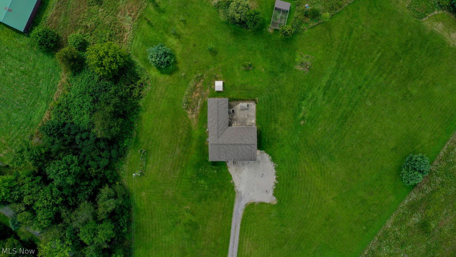 19751 Mcgavern Road Salineville OH 43945