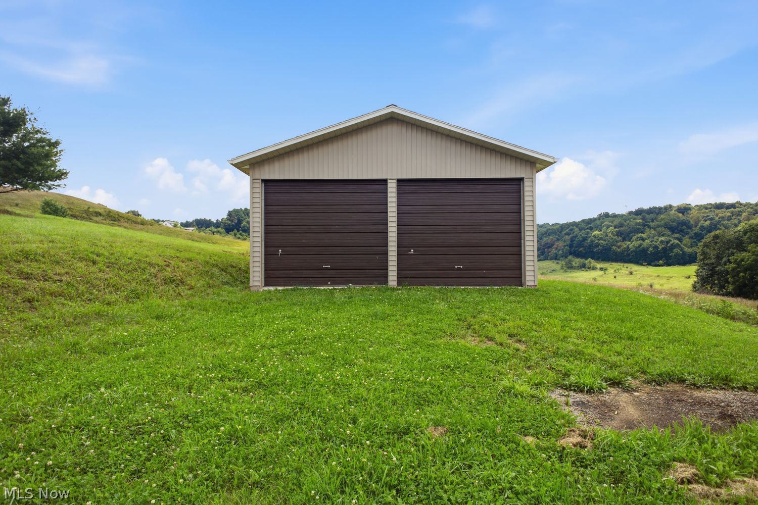 19751 Mcgavern Road Salineville OH 43945