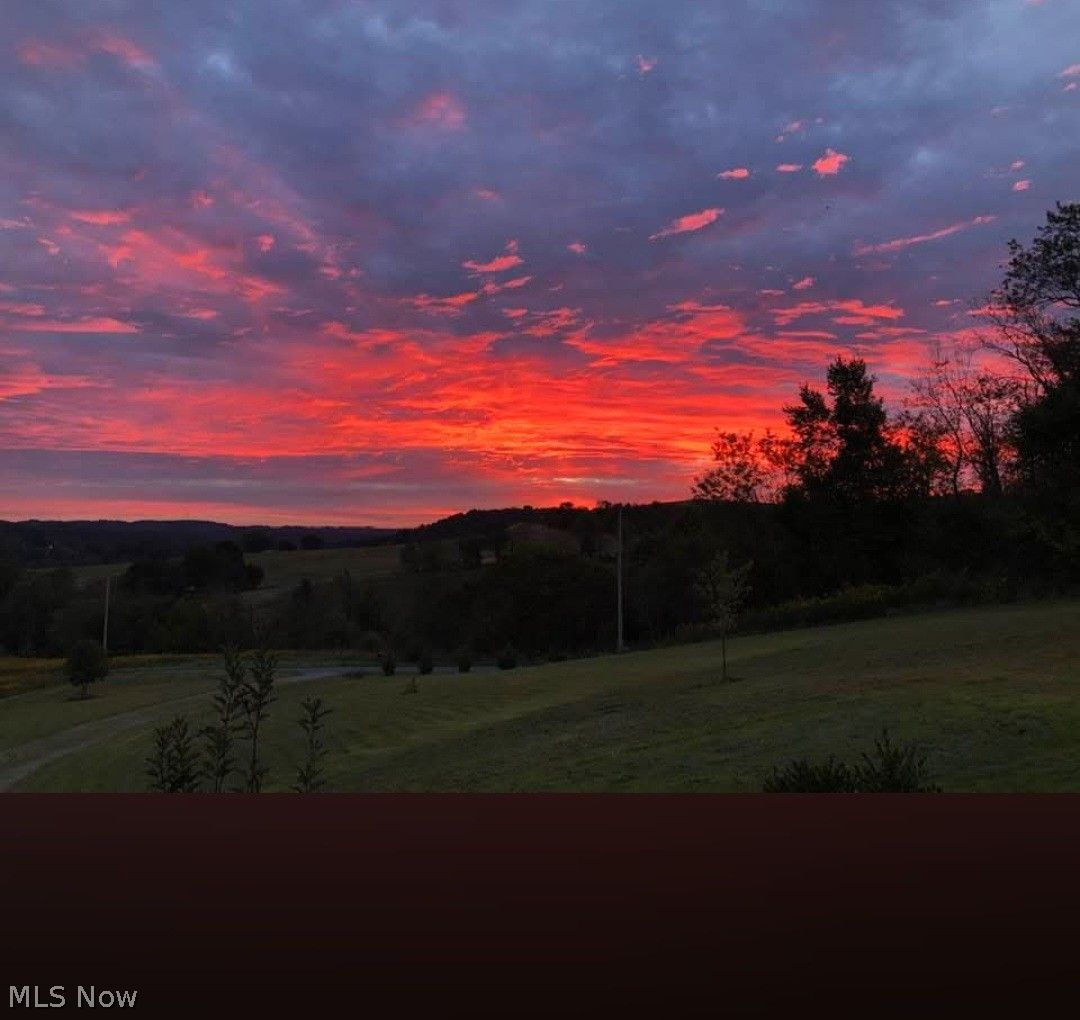 19751 Mcgavern Road Salineville OH 43945