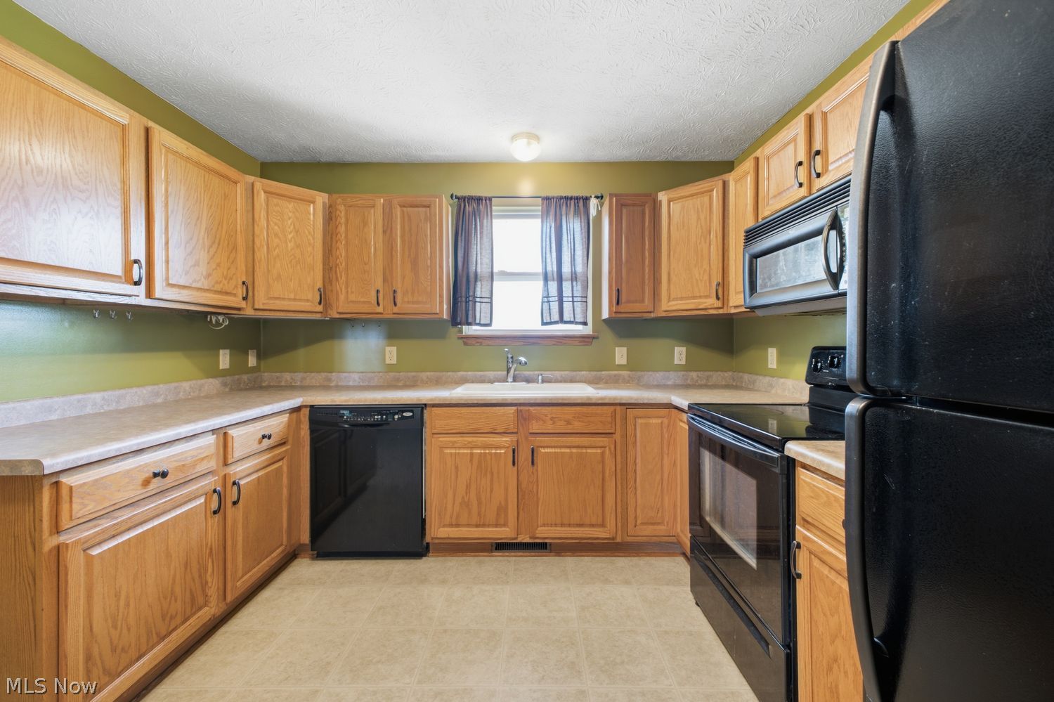 19751 Mcgavern Road Salineville OH 43945