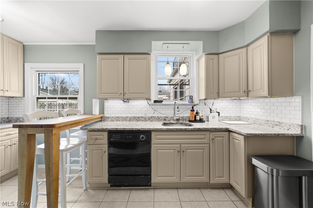 3687 Townley Road Shaker Heights OH 44122
