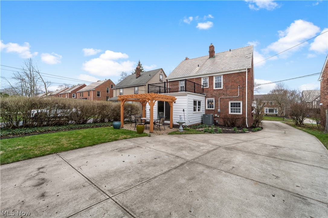 3687 Townley Road Shaker Heights OH 44122