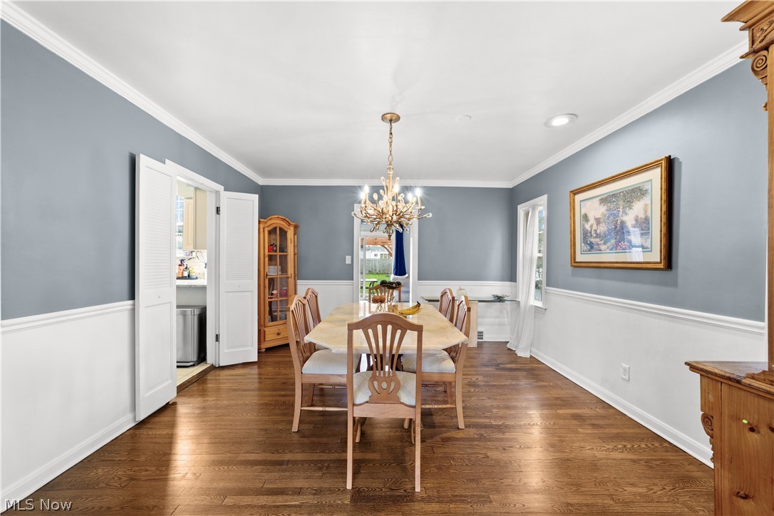 3687 Townley Road Shaker Heights OH 44122