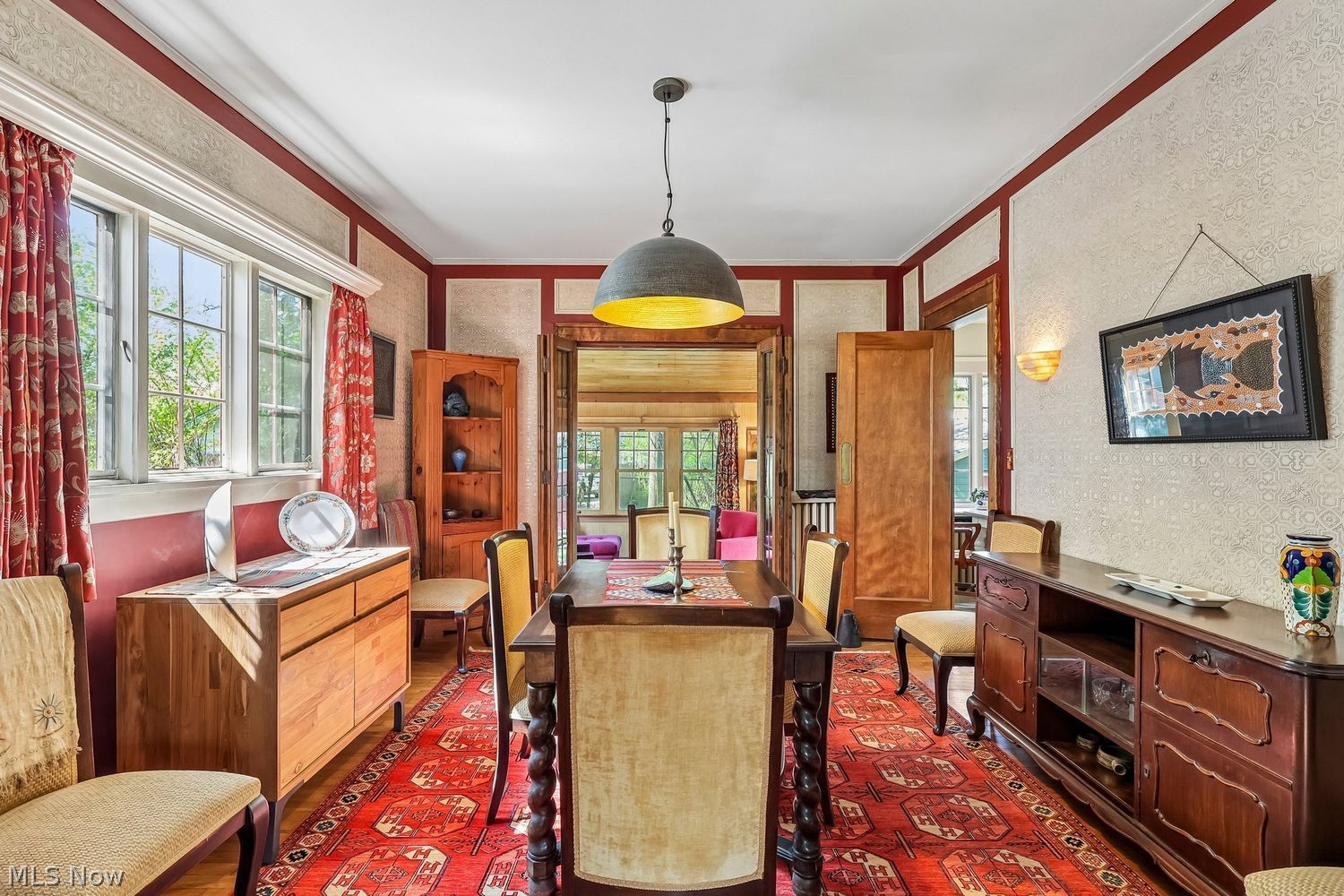 2908 Warrington Road Shaker Heights OH 44120