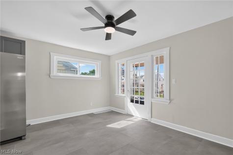 5175 Arch Street Maple Heights OH 44137
