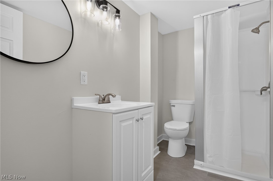 5175 Arch Street Maple Heights OH 44137
