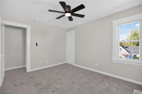 5175 Arch Street Maple Heights OH 44137
