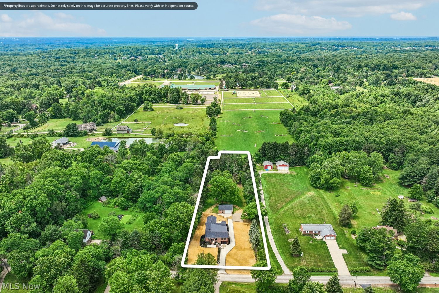 2640 Kellogg Rd Road Hinckley OH 44233