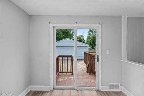 4527 Laurel Road South Euclid OH 44121