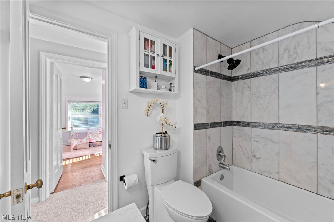 4527 Laurel Road South Euclid OH 44121
