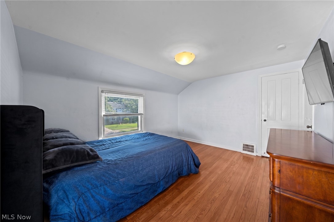 4527 Laurel Road South Euclid OH 44121