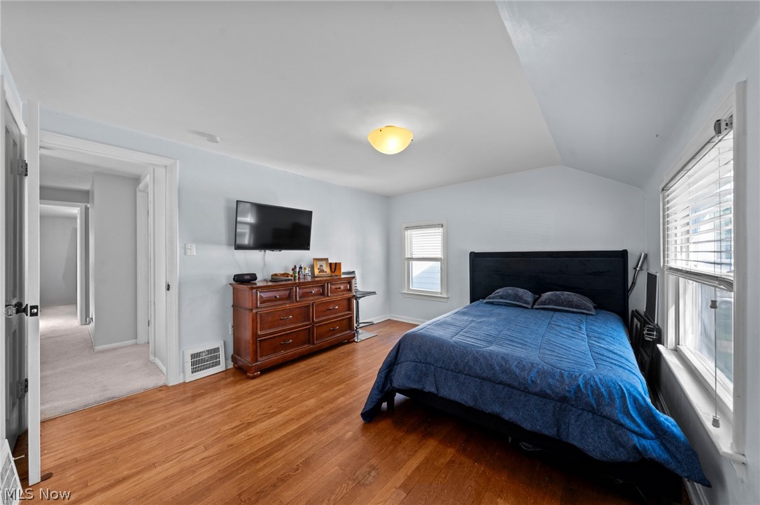 4527 Laurel Road South Euclid OH 44121