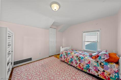 4527 Laurel Road South Euclid OH 44121