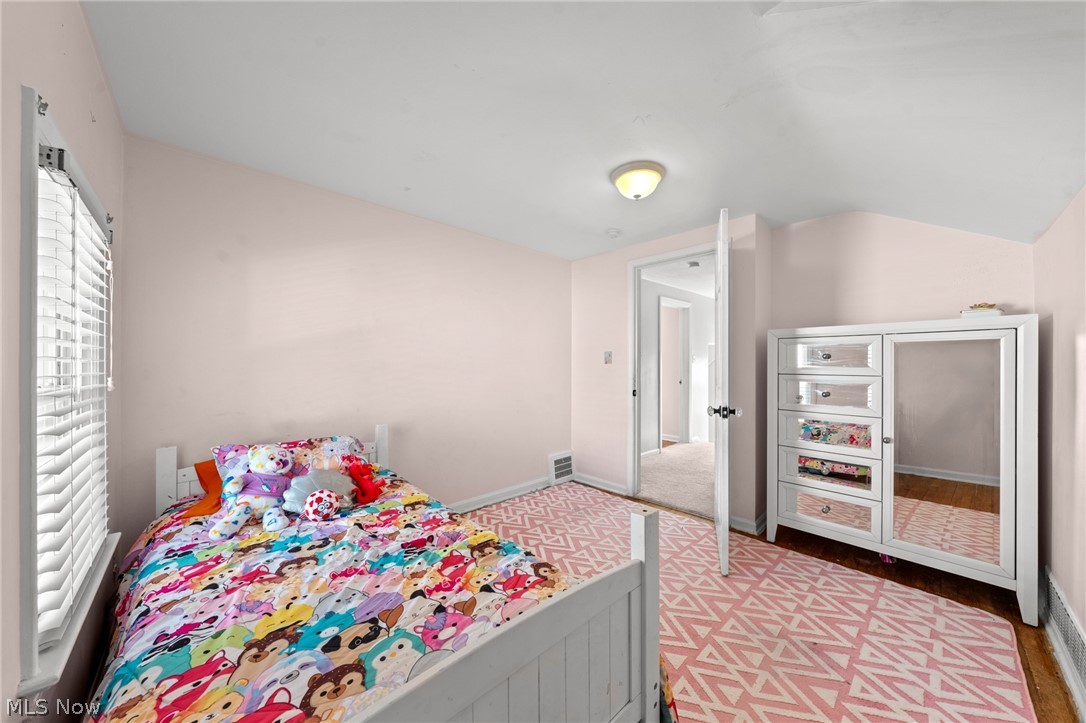 4527 Laurel Road South Euclid OH 44121