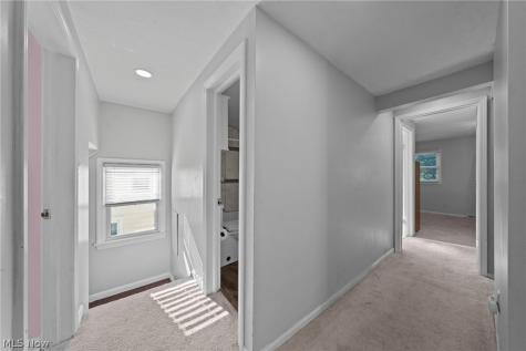 4527 Laurel Road South Euclid OH 44121