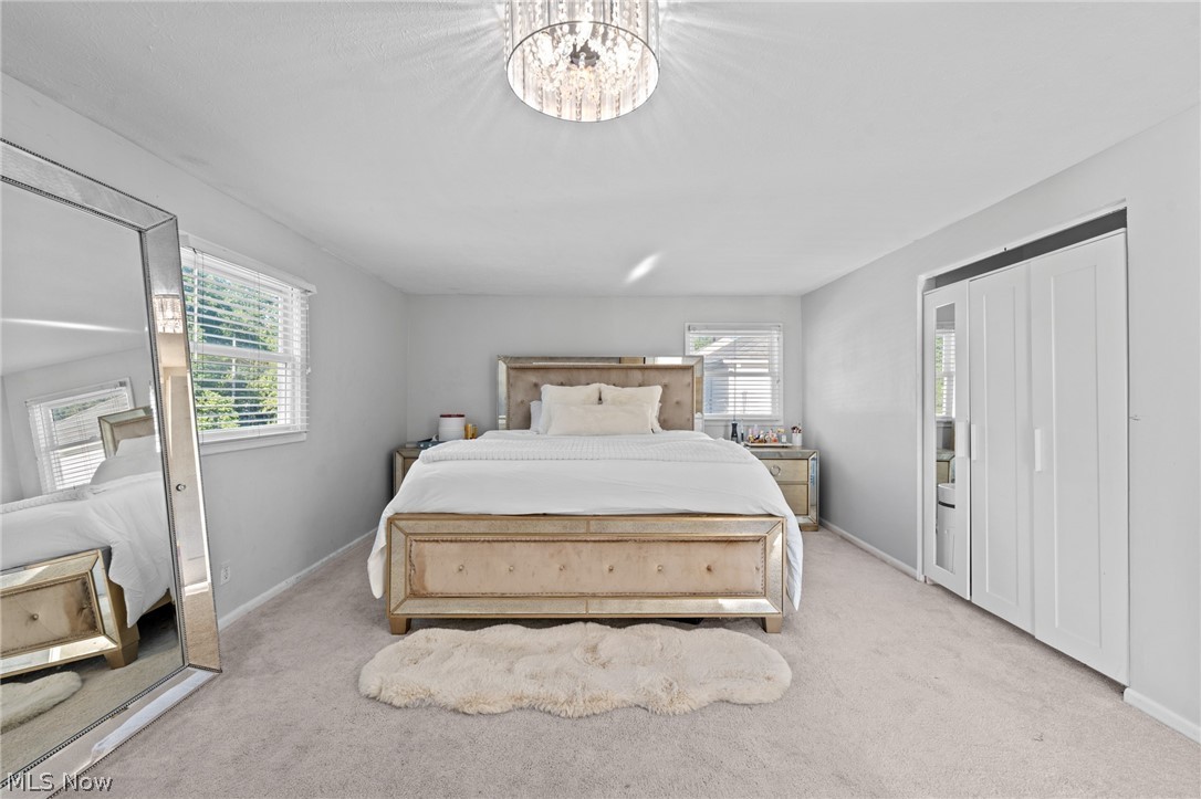 4527 Laurel Road South Euclid OH 44121