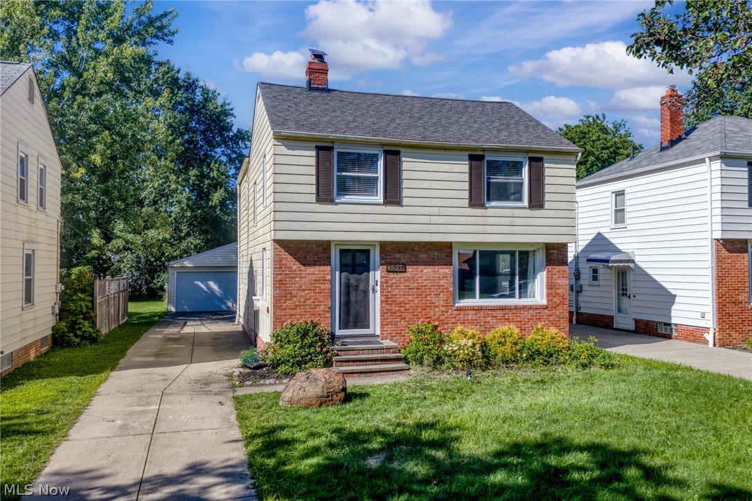4527 Laurel Road South Euclid OH 44121