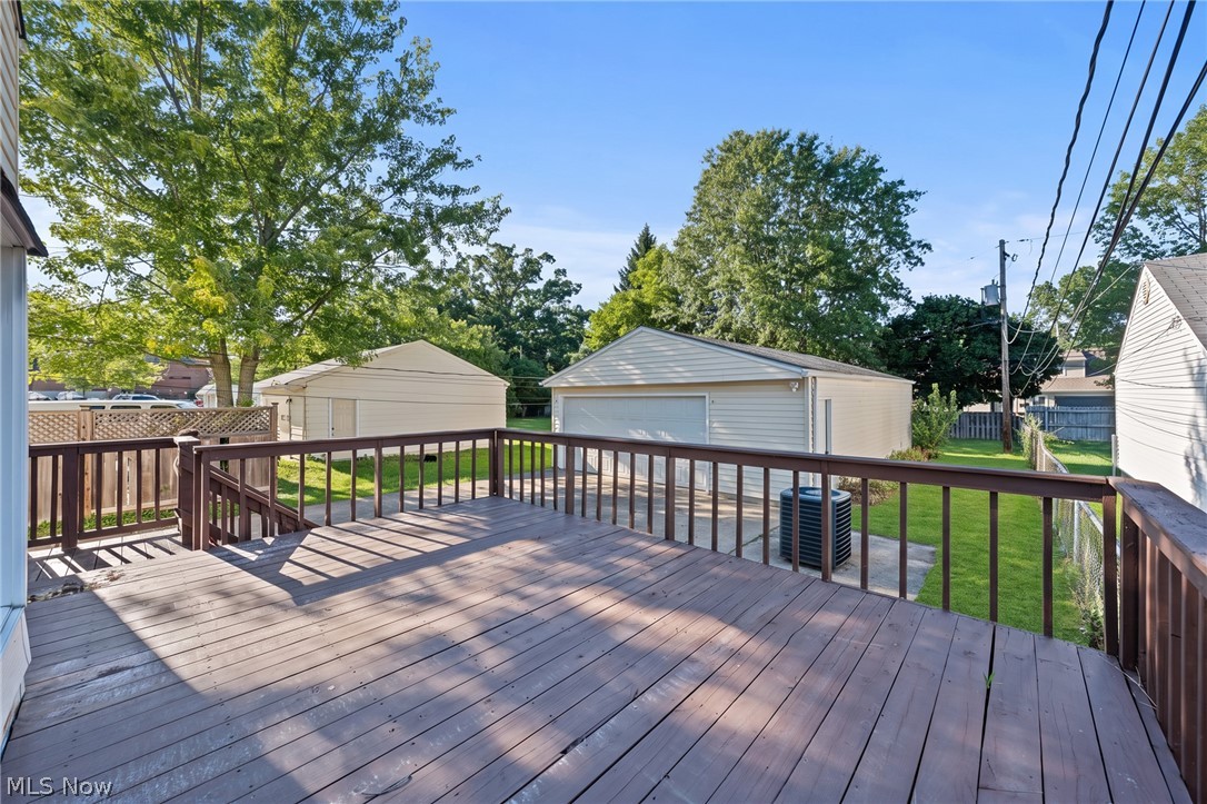 4527 Laurel Road South Euclid OH 44121
