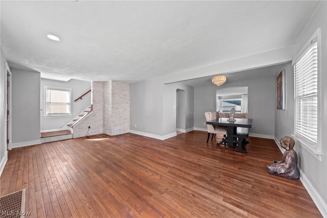 4527 Laurel Road South Euclid OH 44121