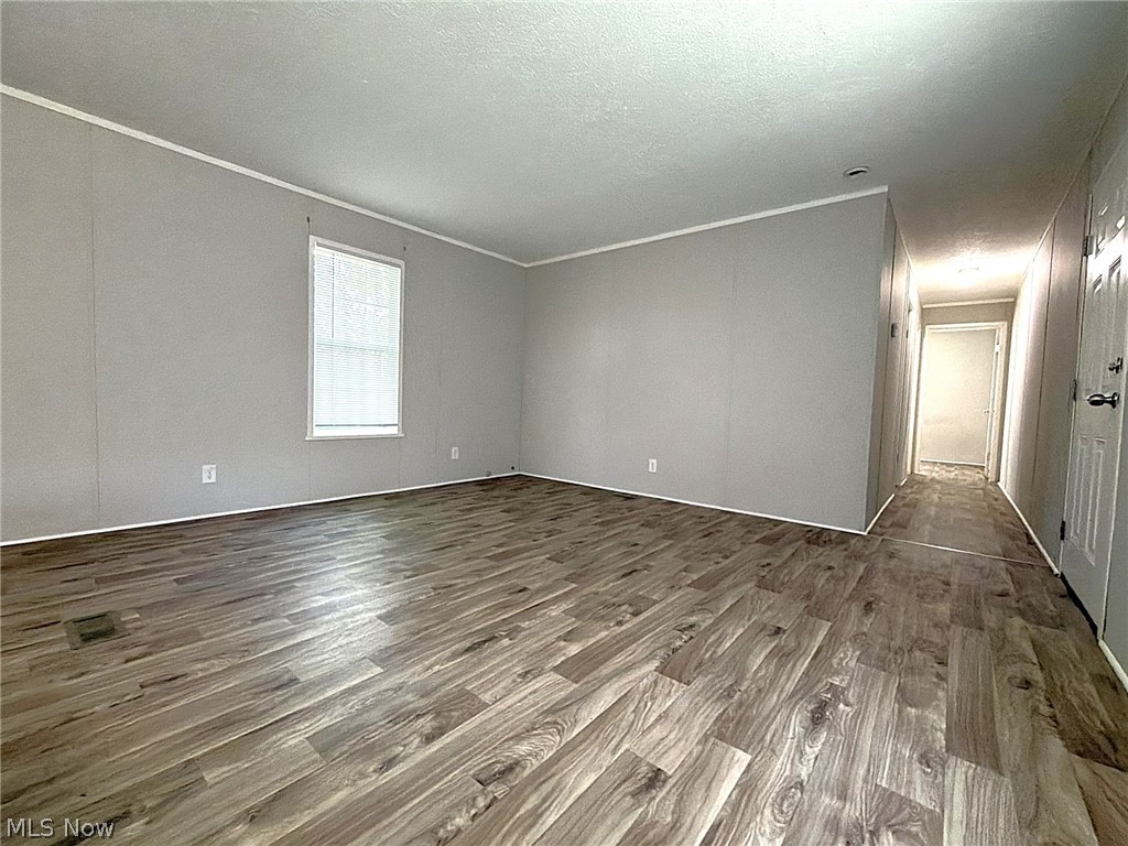 144 Virginia Avenue Elyria OH 44035