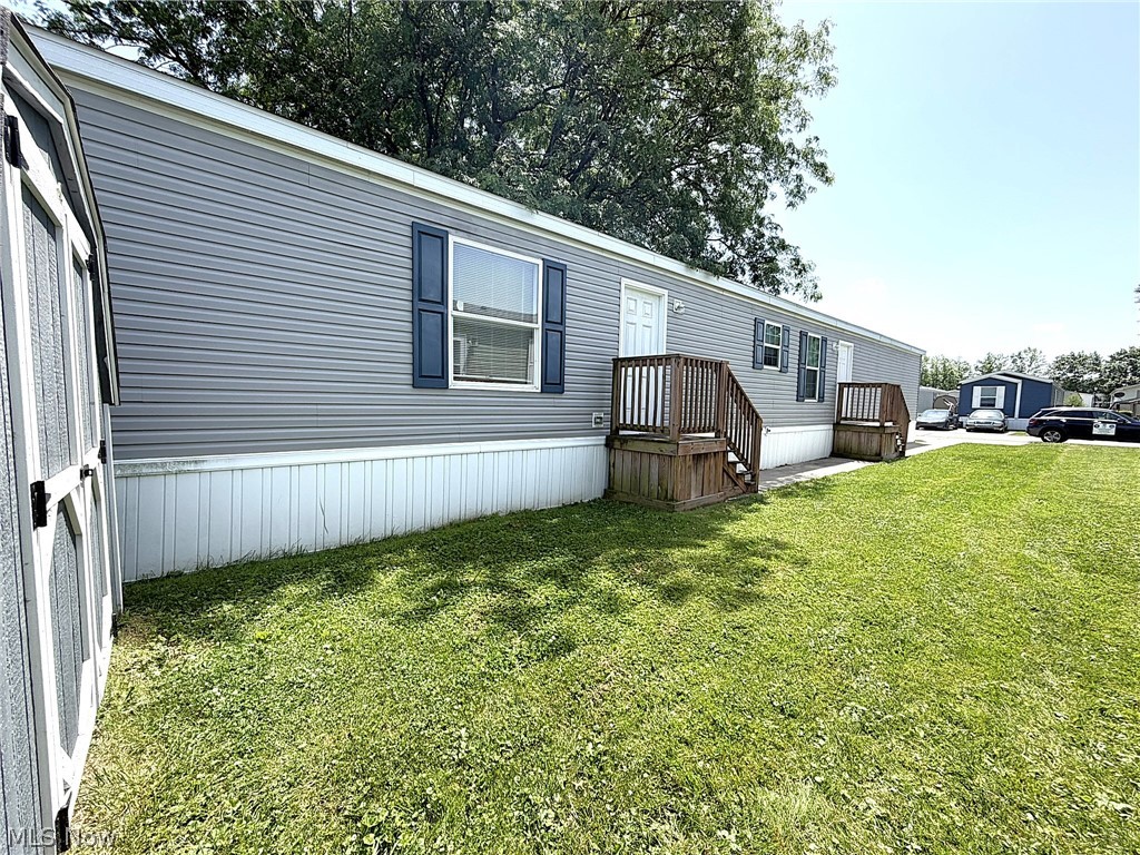 144 Virginia Avenue Elyria OH 44035
