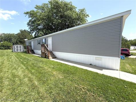 144 Virginia Avenue Elyria OH 44035