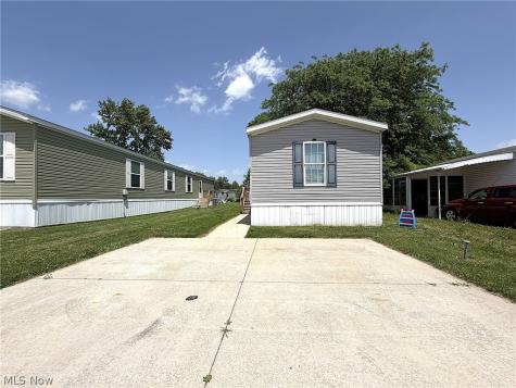 144 Virginia Avenue Elyria OH 44035
