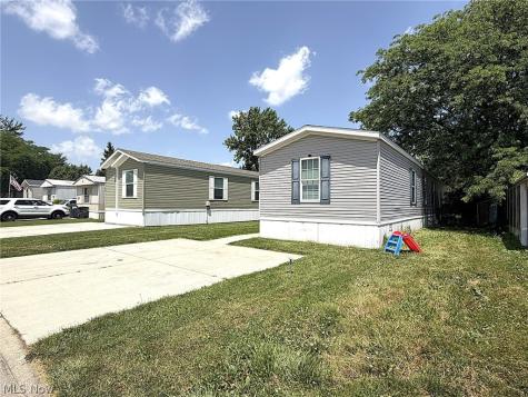 144 Virginia Avenue Elyria OH 44035