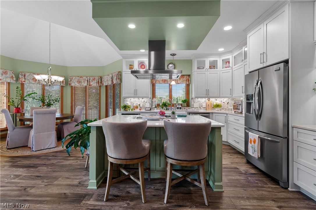 3896 Edison Street NE Hartville OH 44632