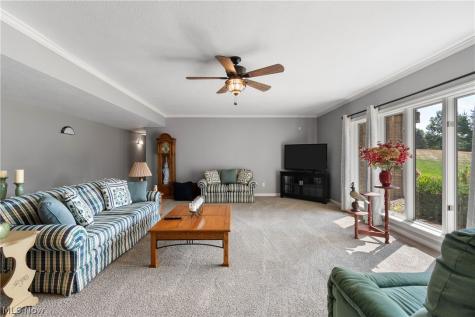 3896 Edison Street NE Hartville OH 44632