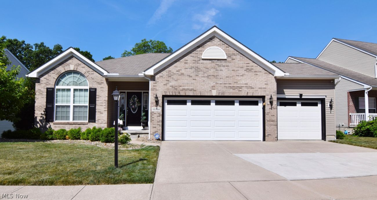 10514 Herrington Drive Aurora OH 44202