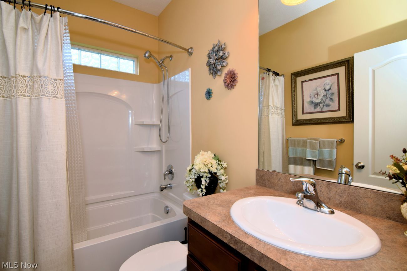 10514 Herrington Drive Aurora OH 44202