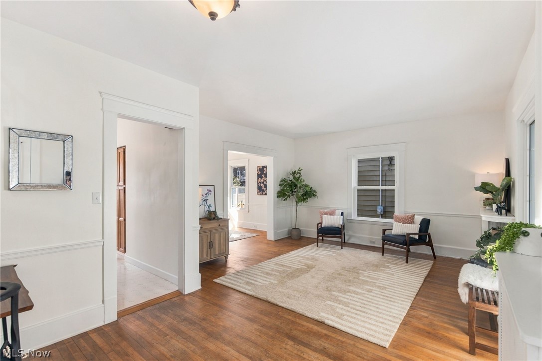1446 Roycroft Avenue Lakewood OH 44107