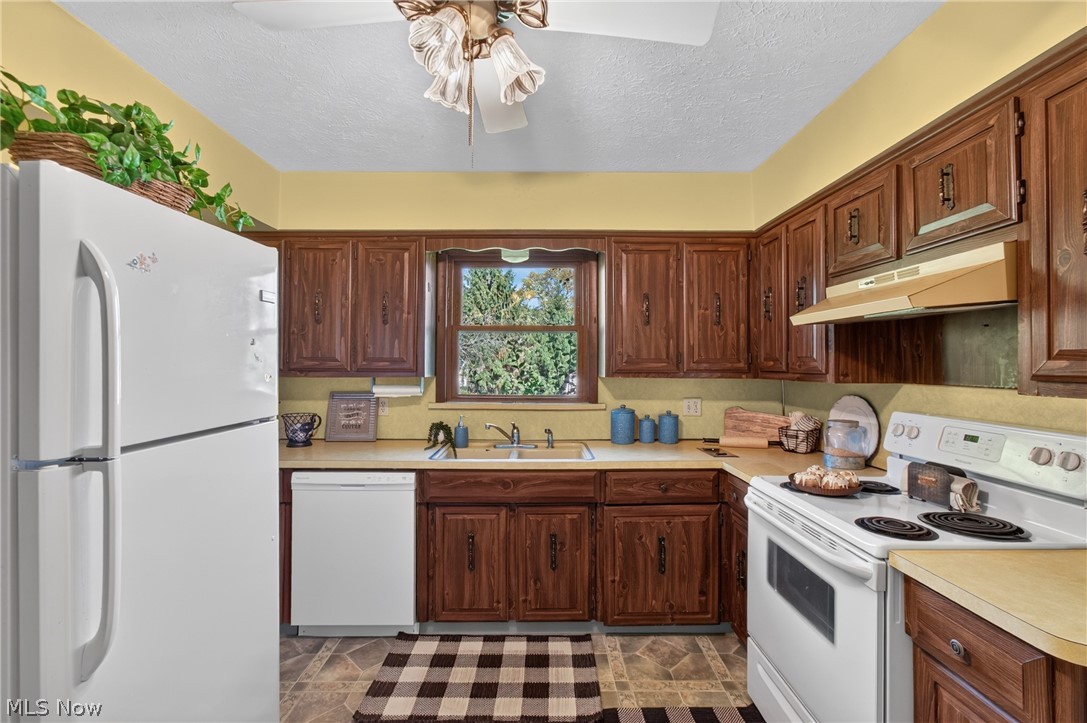 7447 Jimmie Street SW Massillon OH 44646