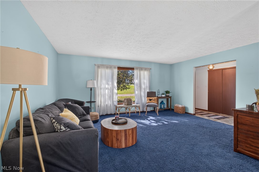 7447 Jimmie Street SW Massillon OH 44646