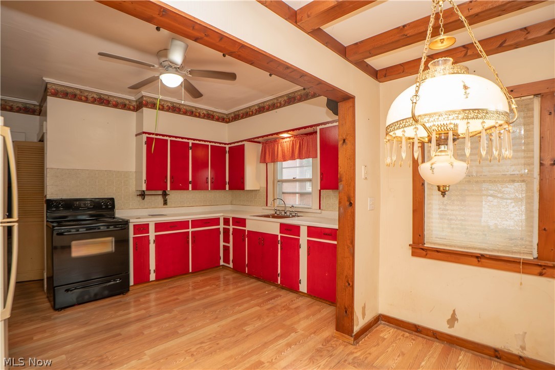 815 Broad Avenue NW Canton OH 44708