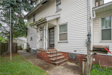 815 Broad Avenue NW Canton OH 44708